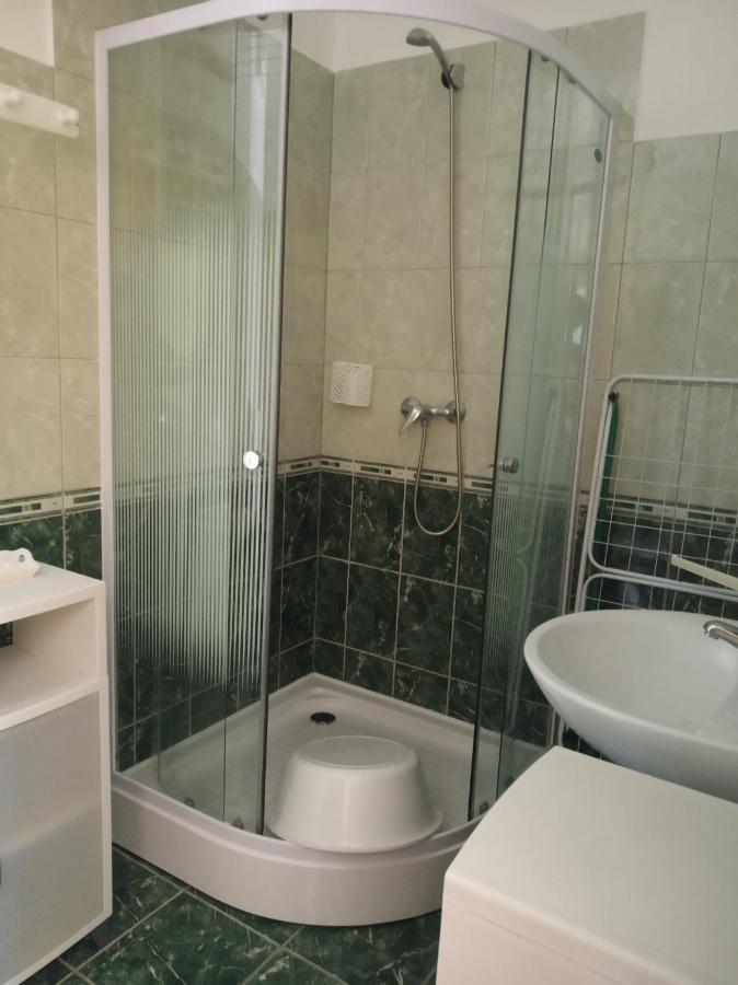 Atlas Apartman Бюк Экстерьер фото