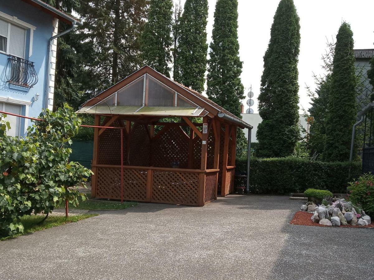 Atlas Apartman Бюк Экстерьер фото